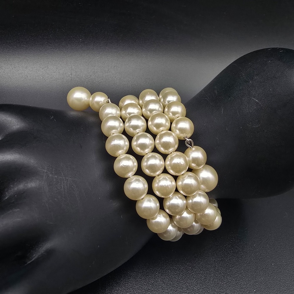 Avon 1992 Pearlesque Wrap Bracelet Faux Pearl Coil Vintage Jewelry